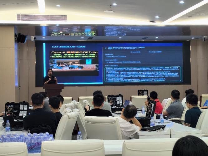 龍華區(qū)軟件行業(yè)技術(shù)交流盛會圓滿落幕，共繪數(shù)字未來新藍(lán)圖